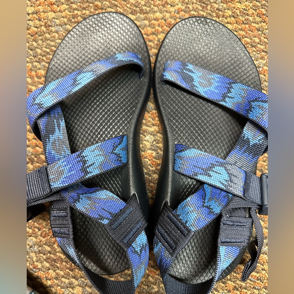 Men’s chacos